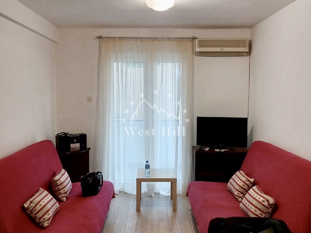 Apartment in Budva, Montenegro, 44 m² - Foto 1