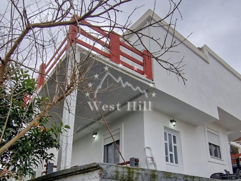 Maison à Utjeha, Monténégro, 98 m² - image 1