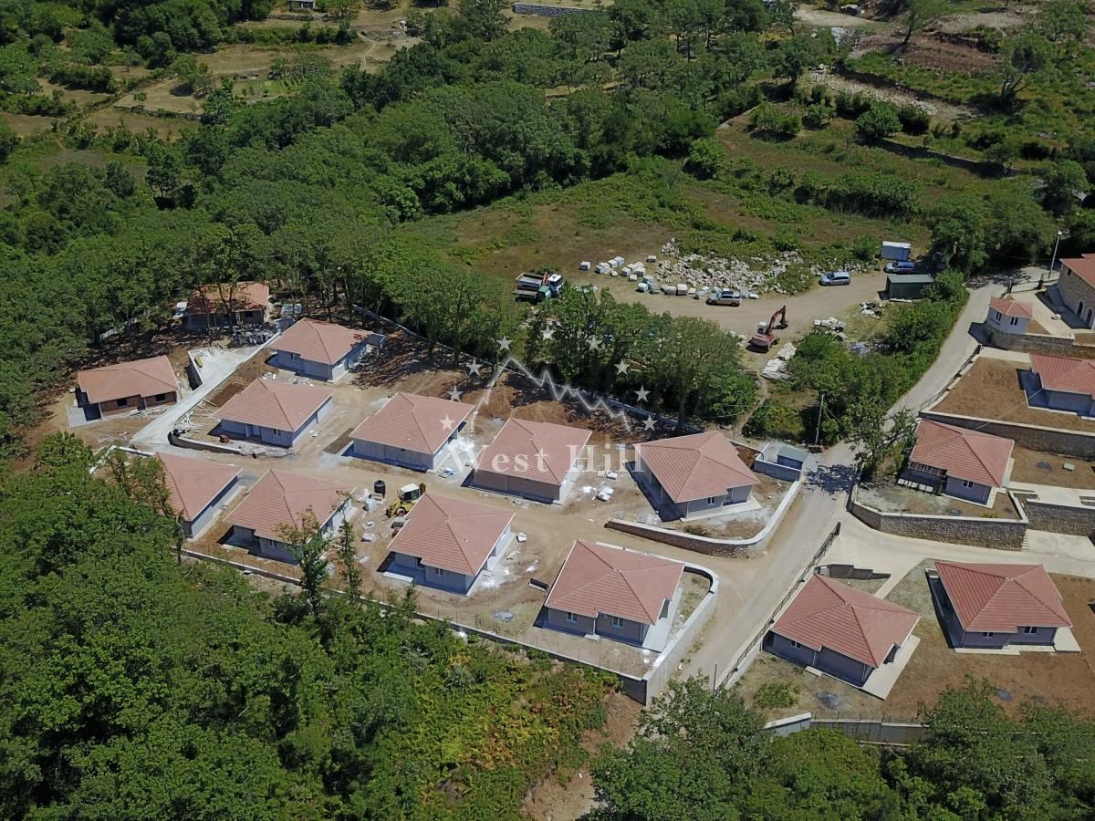 Terrain au Bar, Monténégro, 6 573 m² - image 2