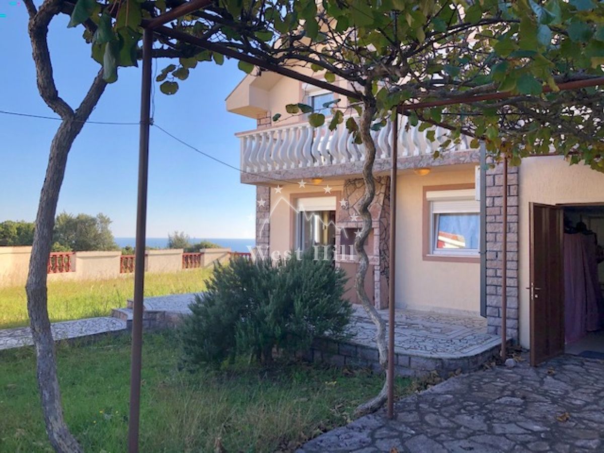 Maison à Krimovica, Monténégro, 180 m² - image 4