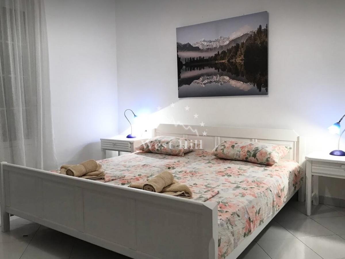 Apartment in Sveti Stefan, Montenegro, 20 m² - picture 1