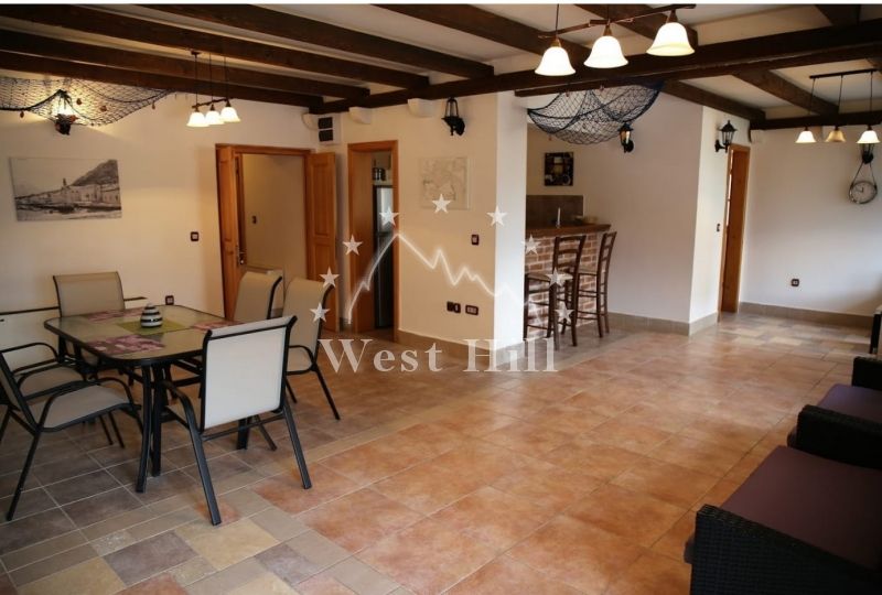 Maison à Stoliv, Monténégro, 327 m² - image 6