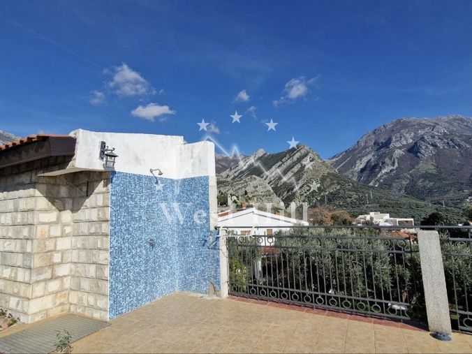 House in Bar, Montenegro, 240 m² - picture 3