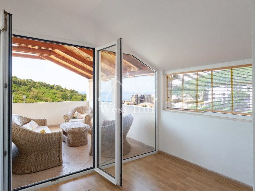 Apartment in Petrovac, Montenegro, 69 m² - picture 6