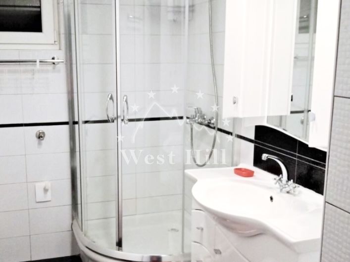 Apartment in Sveti Stefan, Montenegro, 20 m² - picture 2