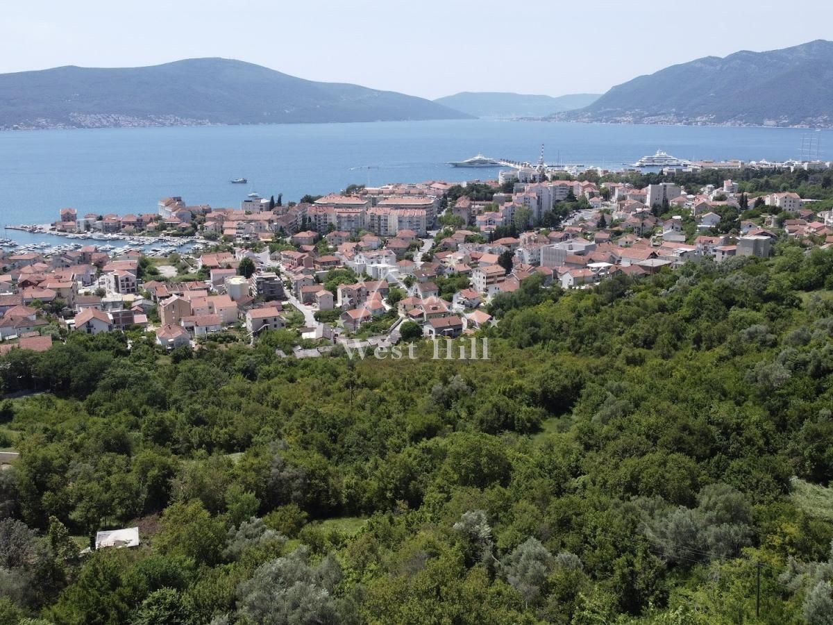 Terreno en Tivat, Montenegro, 1 430 m² - imagen 7
