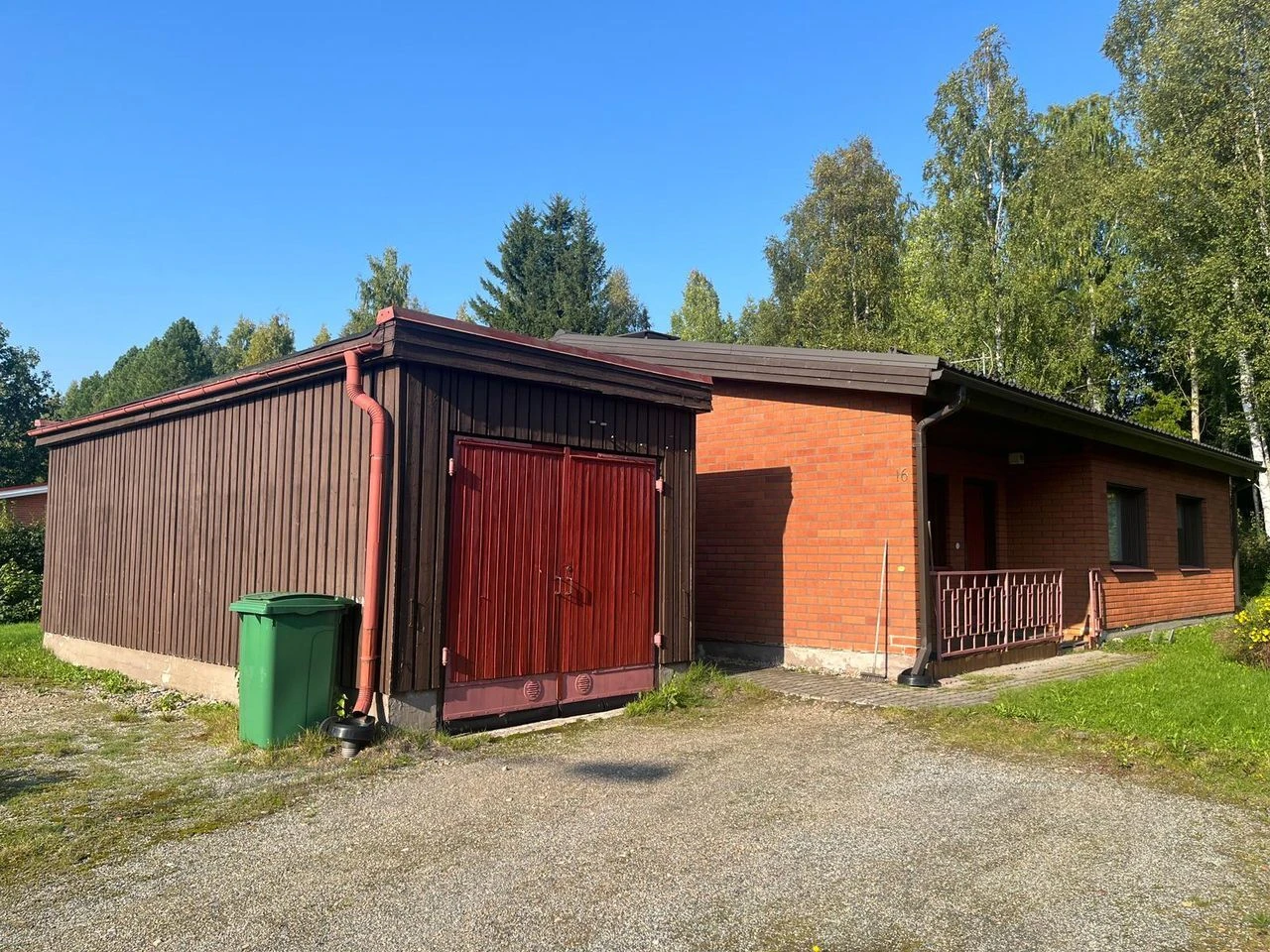 Maison à Iisalmi, Finlande, 120.5 m² - image 1