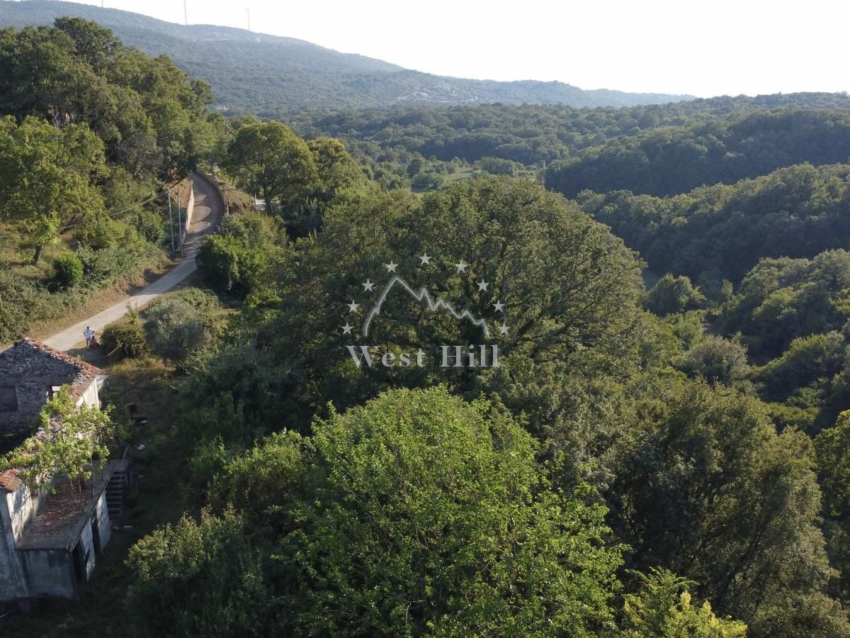 Terrain à Utjeha, Monténégro, 1 092 m² - image 8