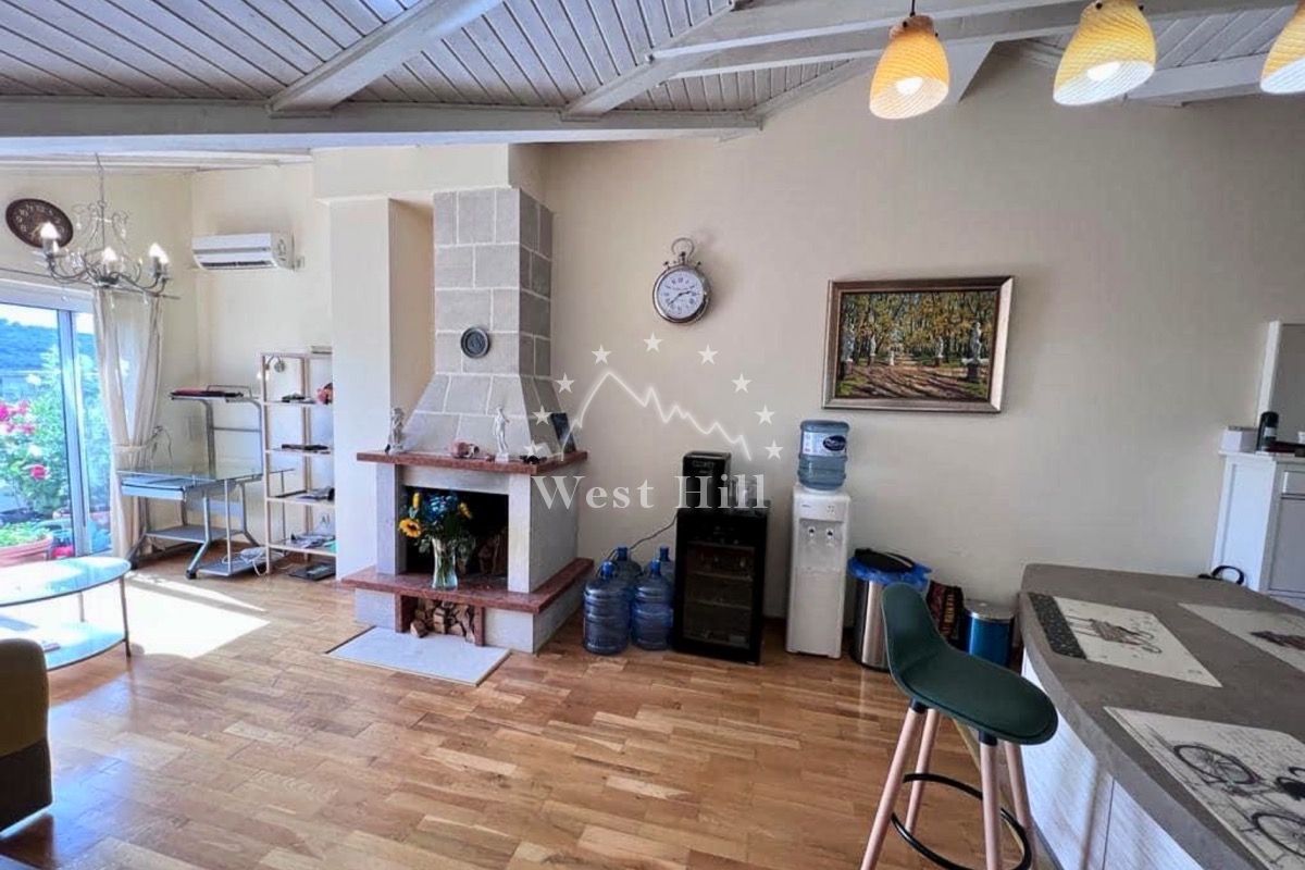 Apartment in Bigova, Montenegro, 75 m² - picture 9