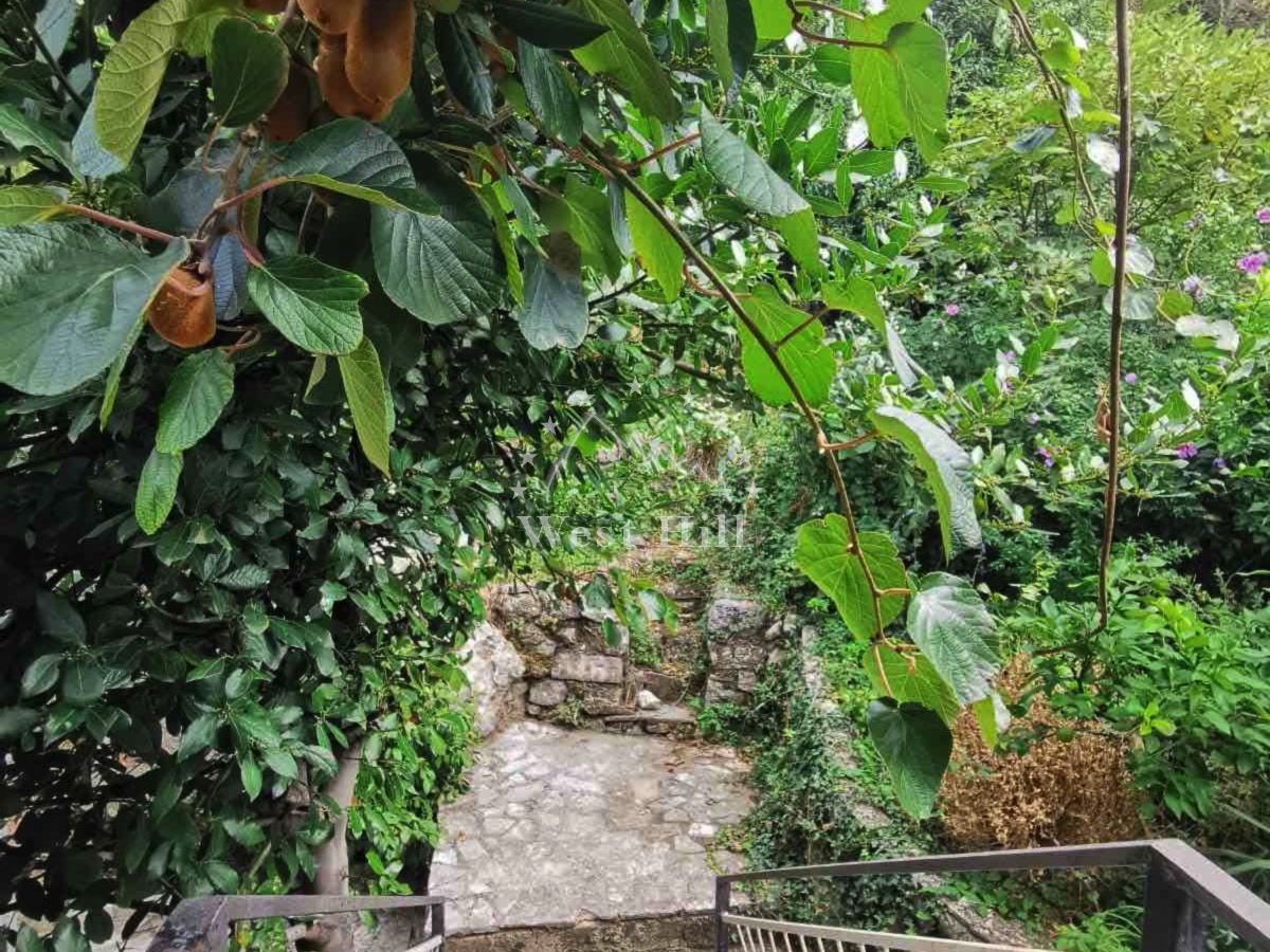 House in Lepetane, Montenegro, 146 m² - picture 9