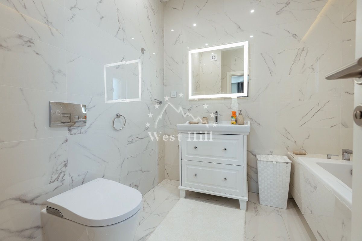 Apartment in Denovici, Montenegro, 115 m² - picture 10