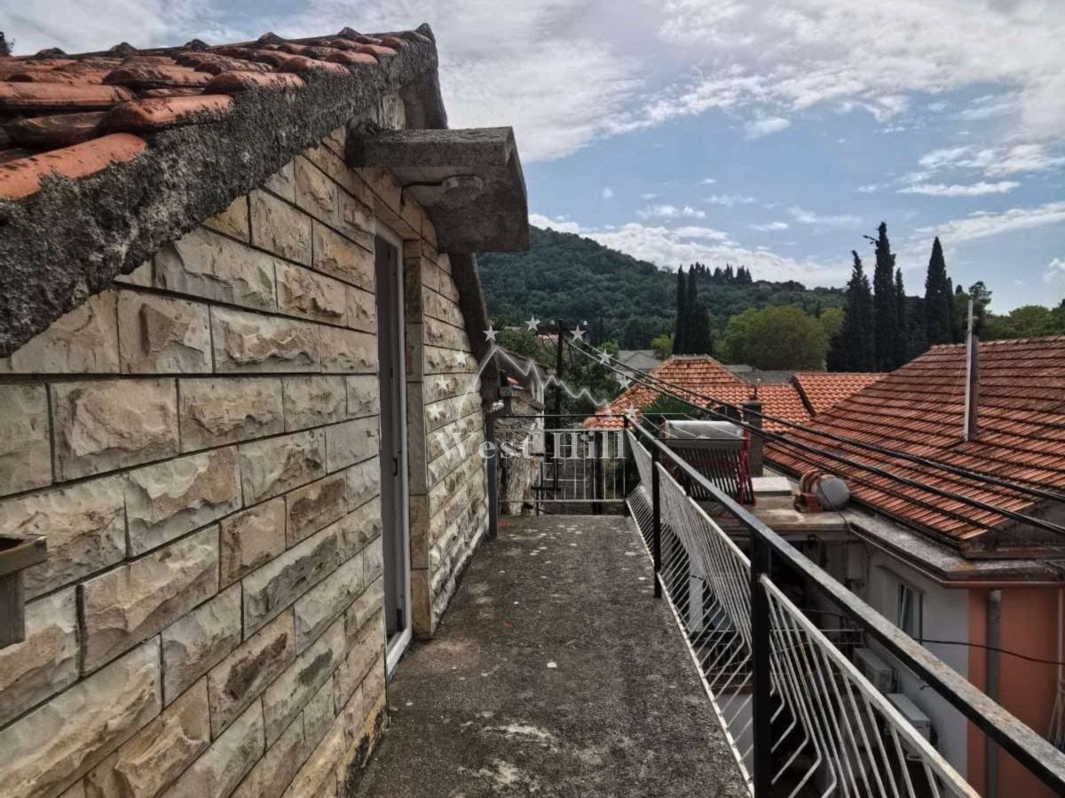 House in Lepetane, Montenegro, 146 m² - picture 10