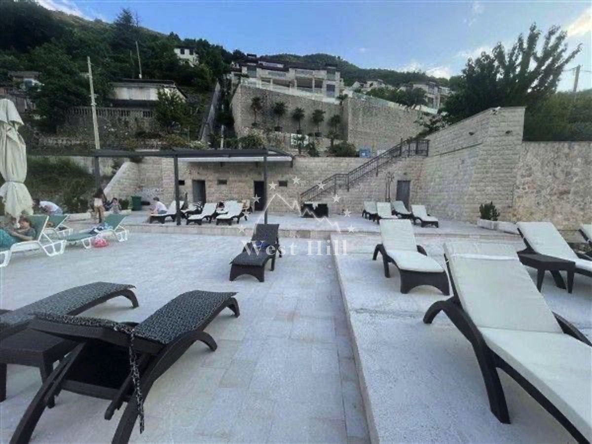 Apartment in Kostanjica, Montenegro, 70 m² - picture 11