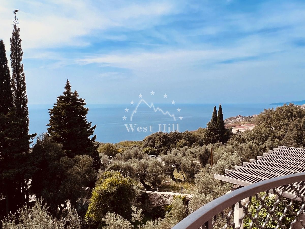 Casa en Rezevici, Montenegro, 550 m² - imagen 12