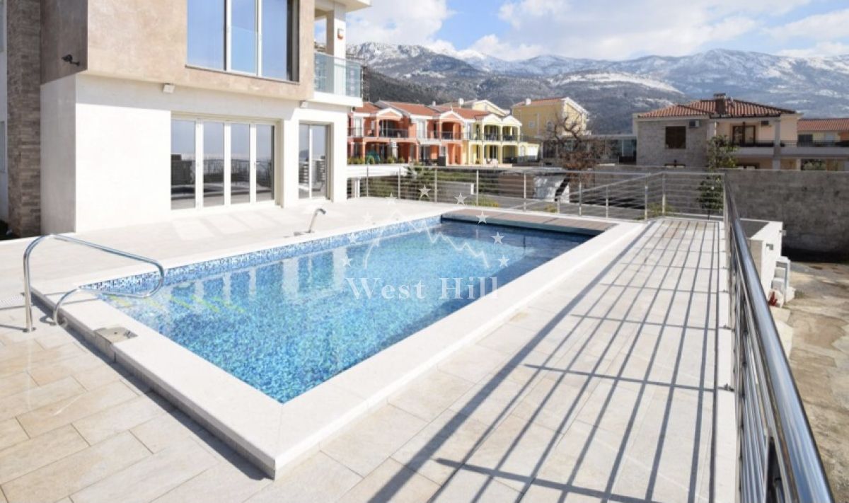 Casa a Becici, Montenegro, 400 m² - foto 13