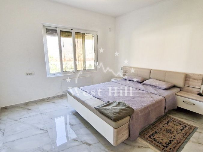 House in Bar, Montenegro, 240 m² - picture 7