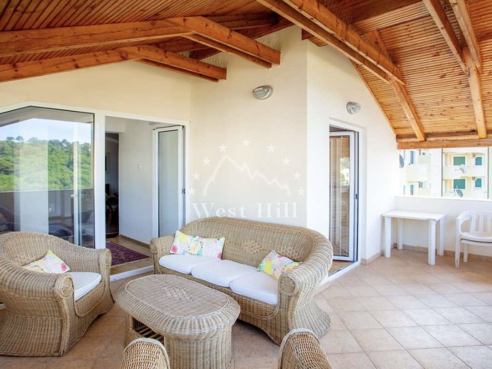 Apartment in Petrovac, Montenegro, 69 m² - picture 15