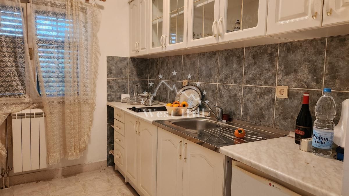 Casa en Herceg-Novi, Montenegro, 200 m² - imagen 16