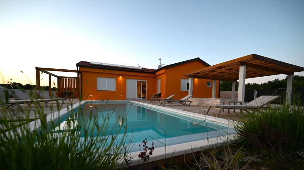Villa in Svetvincenat, Croatia, 157 m² - picture 1