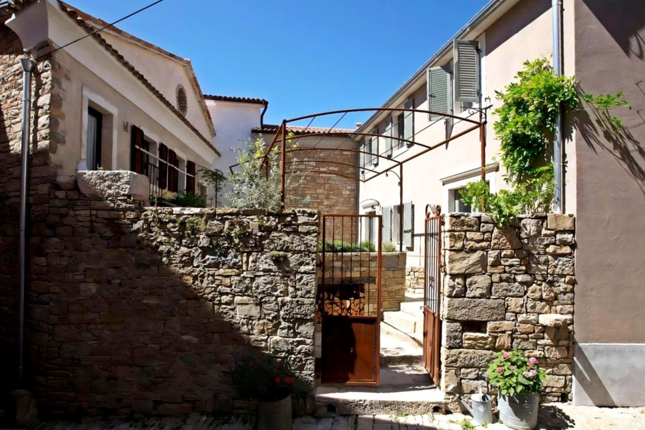 Villa a Optalj, Croazia, 227 m² - foto 2