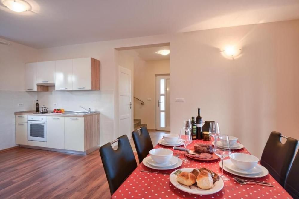 Villa in Porec, Croatia, 150 m² - picture 5