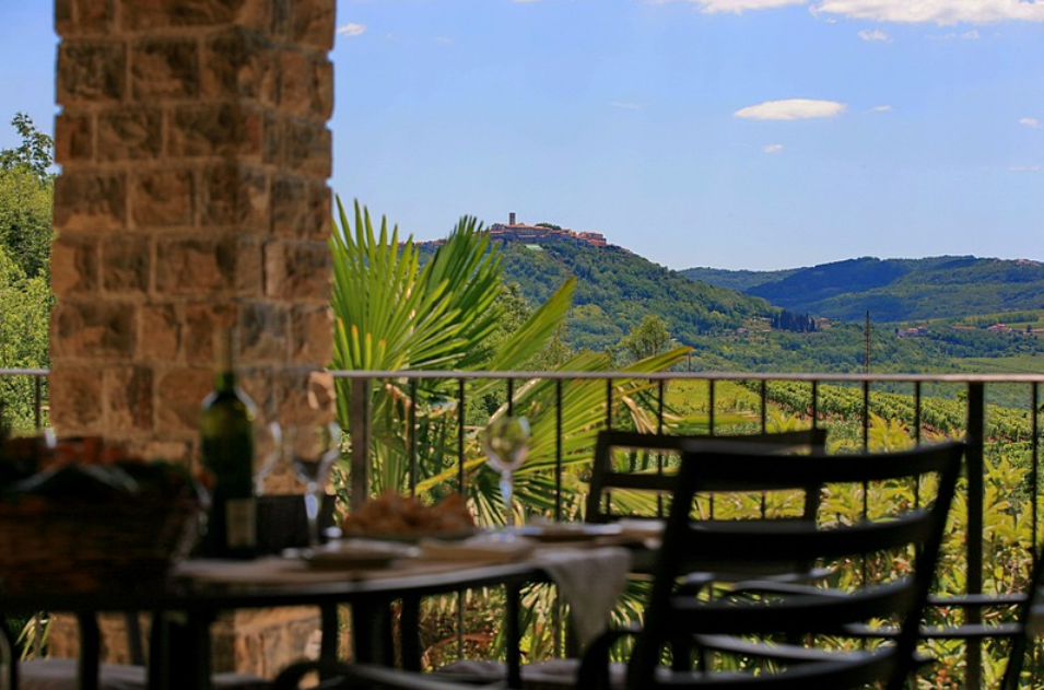 Villa à Oprtalj, Croatie, 100 m² - image 5