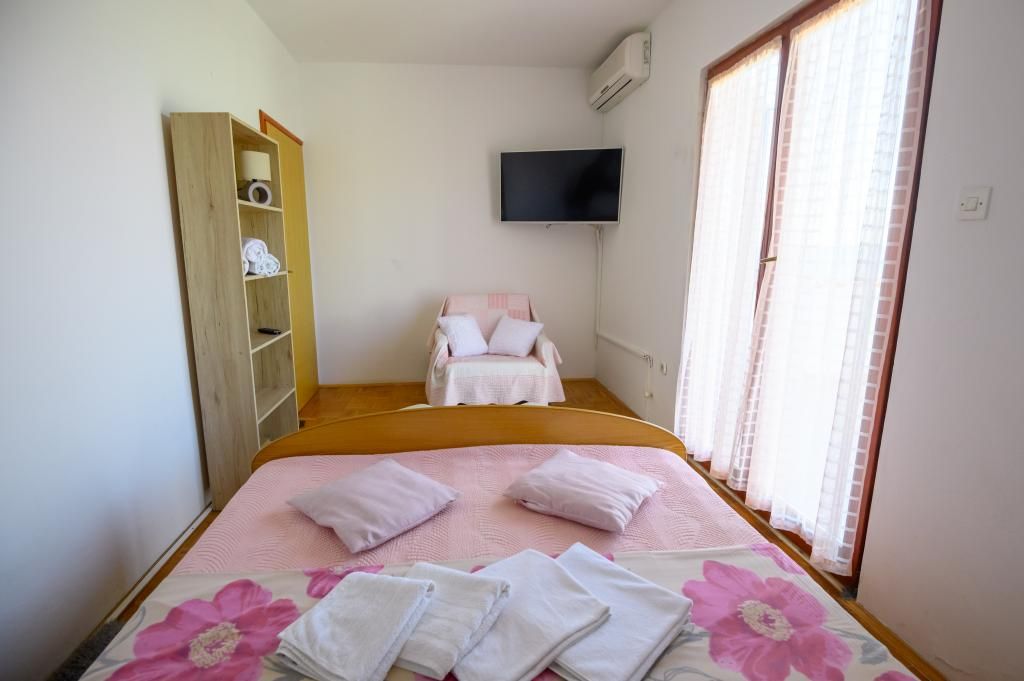 Hotel en Zadar, Croacia, 258 m² - imagen 1