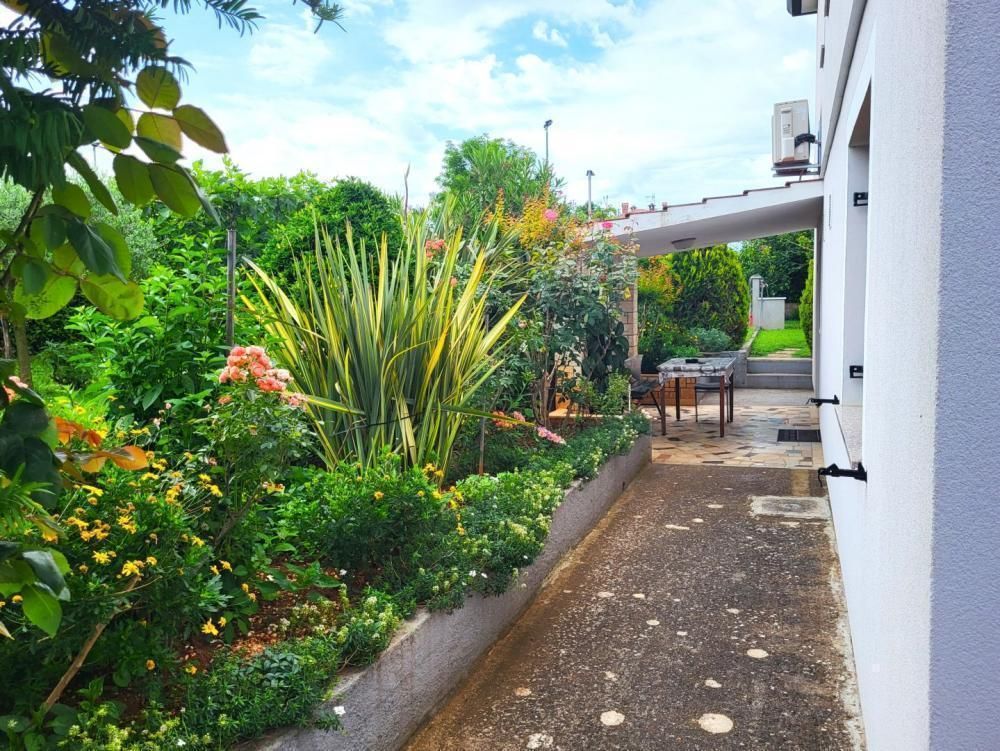 Hotel in Umag, Croatia, 277 m² - picture 12