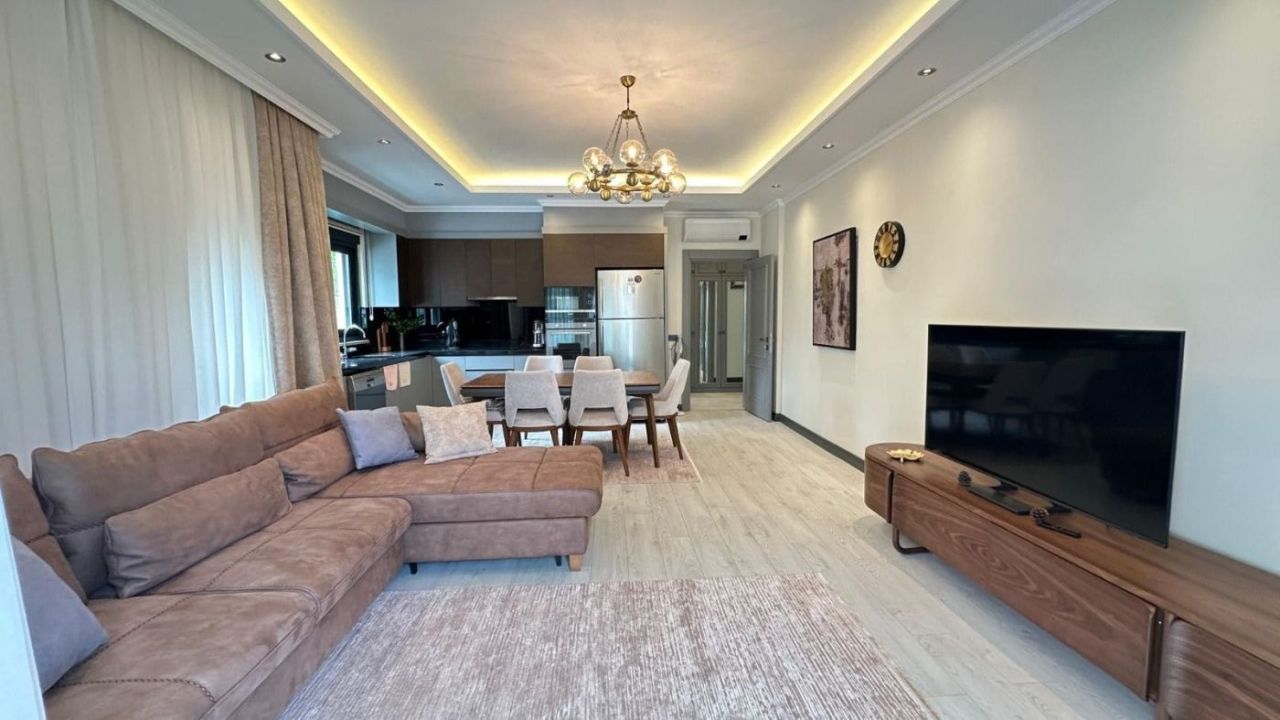Flat in Alanya, Turkey, 110 m² - picture 1