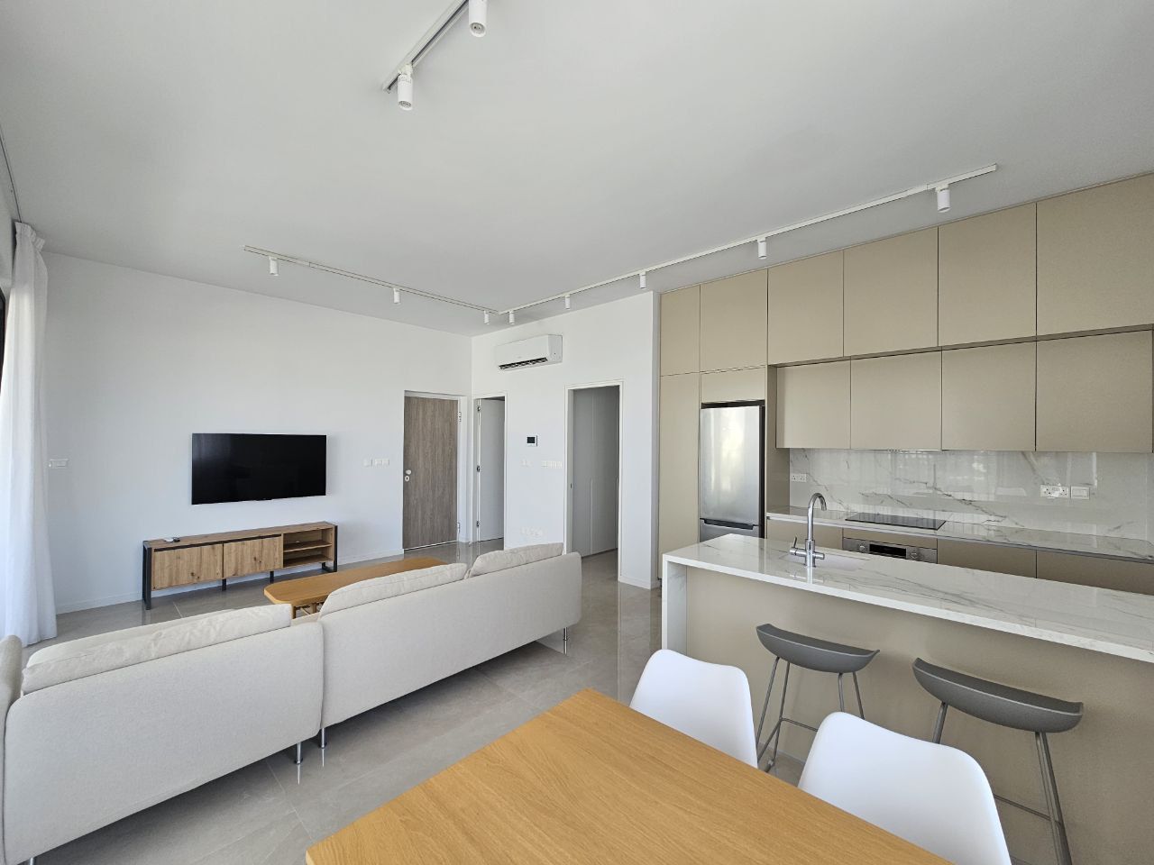 Piso en Limasol, Chipre, 123 m² - imagen 3