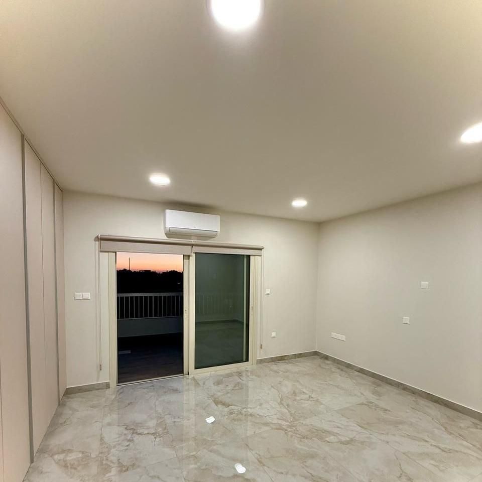 Flat in Limassol, Cyprus, 240 m² - picture 5