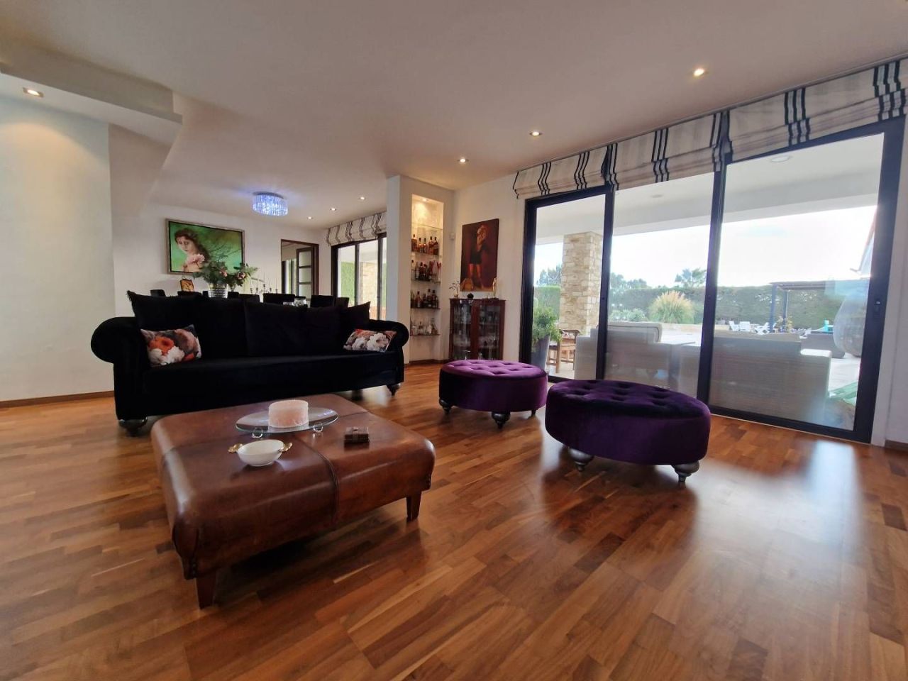 Maison à Larnaca, Chypre, 750 m² - image 9