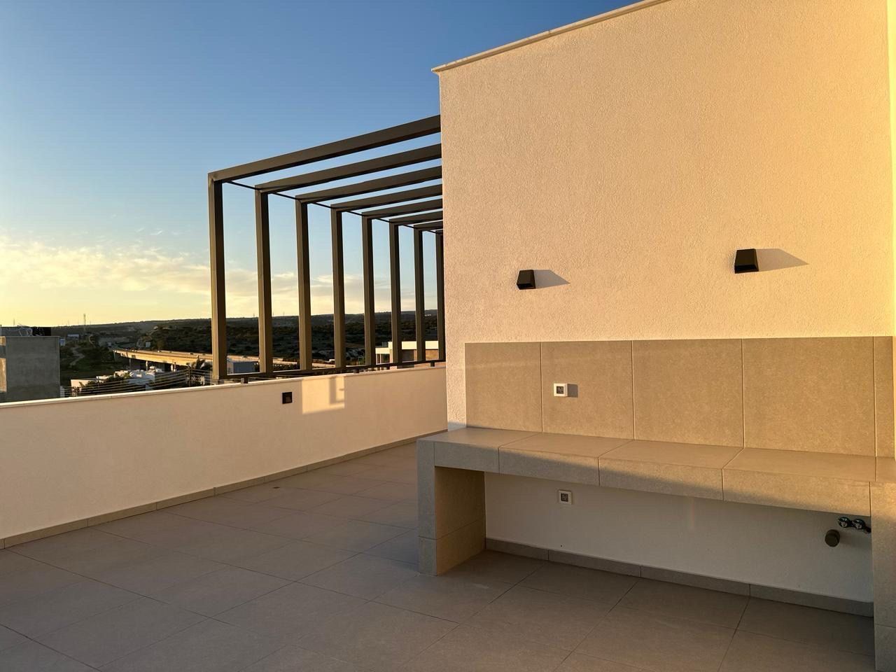 Casa a Episkopi, Cipro, 200 m² - foto 15