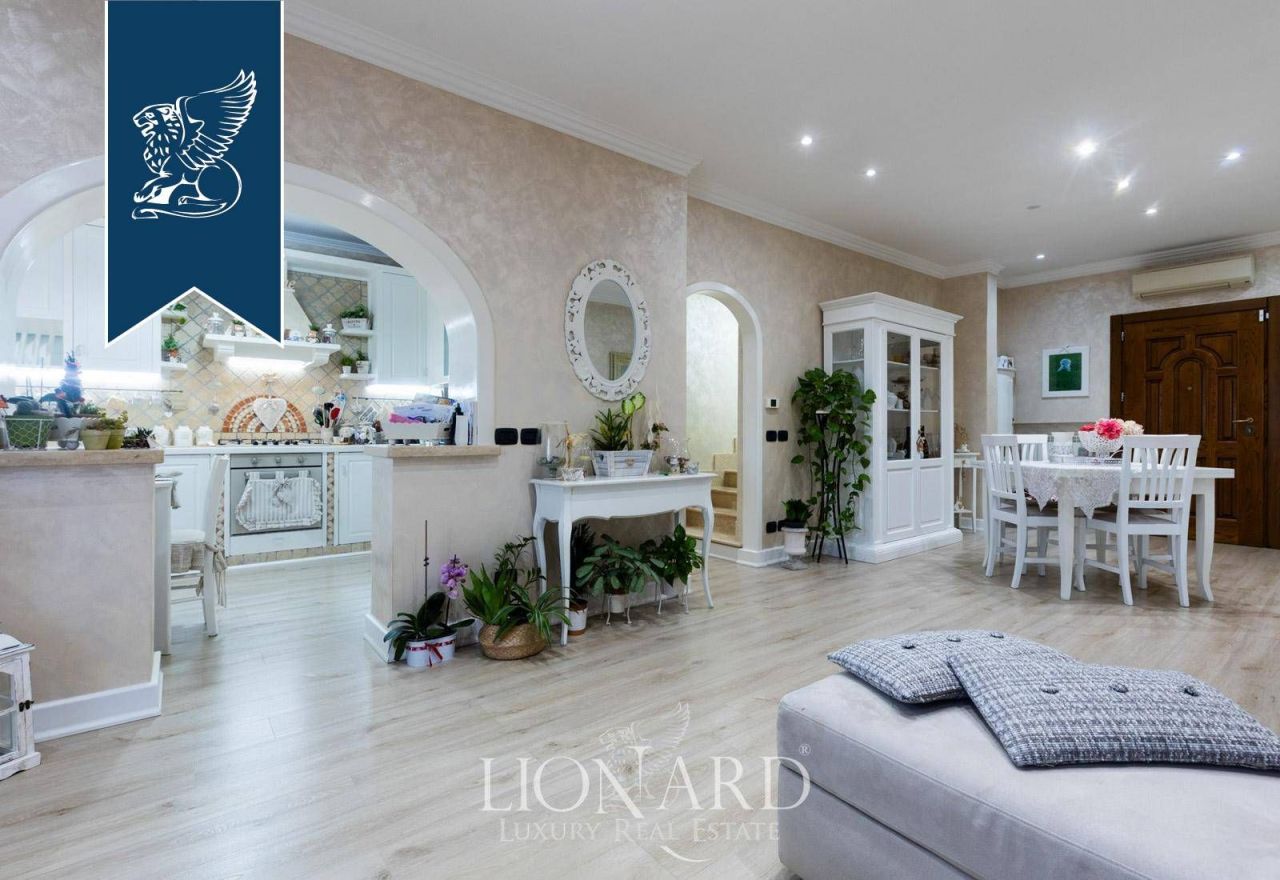 Villa à Rome, Italie, 580 m² - image 16