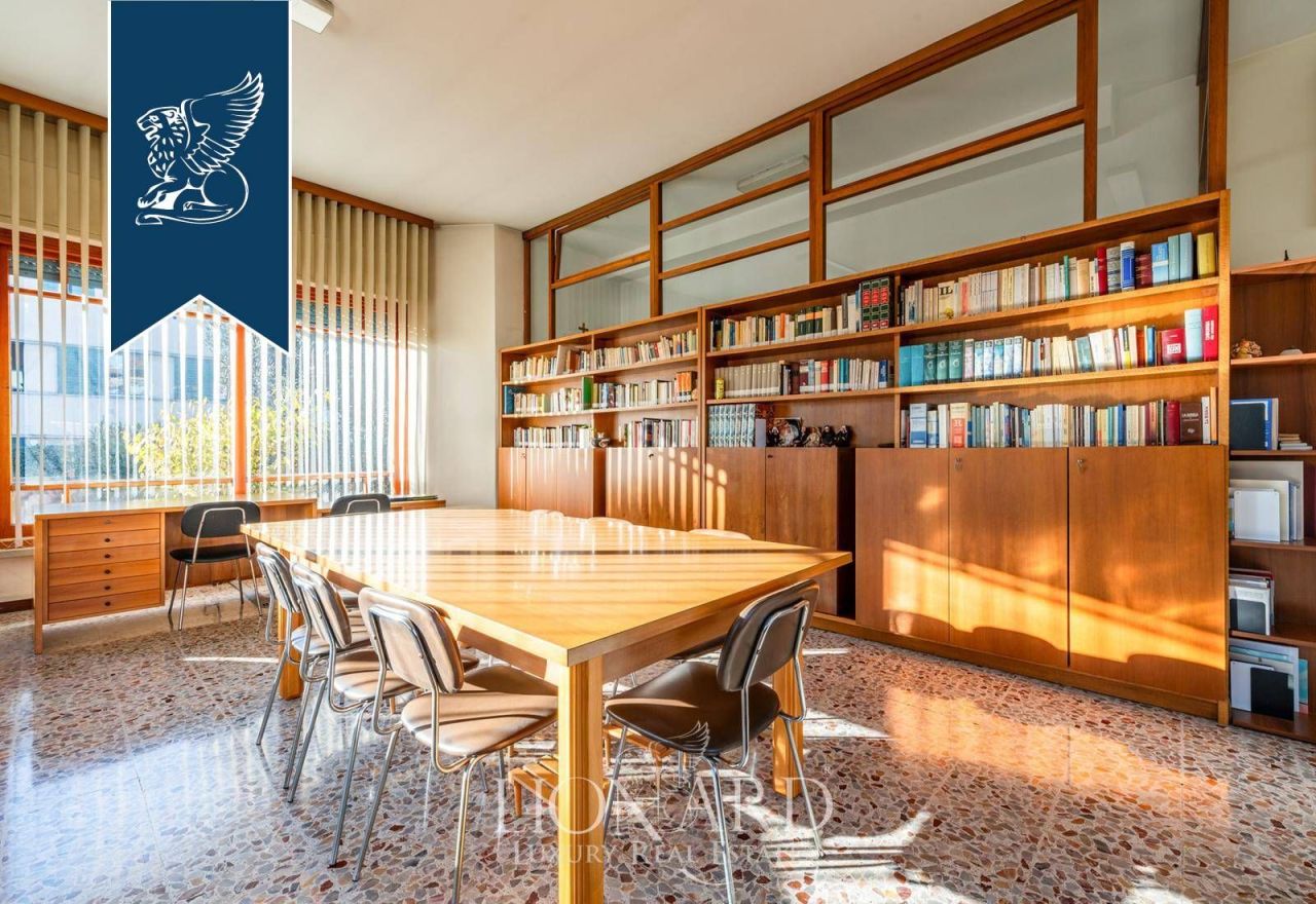 Villa a Milano, Italia, 1 100 m² - foto 19