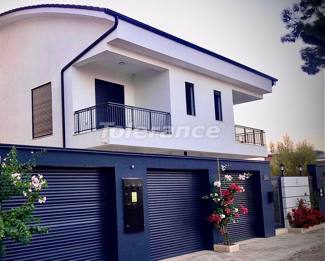 Villa en Antalya, Turquia, 148 m² - imagen 1