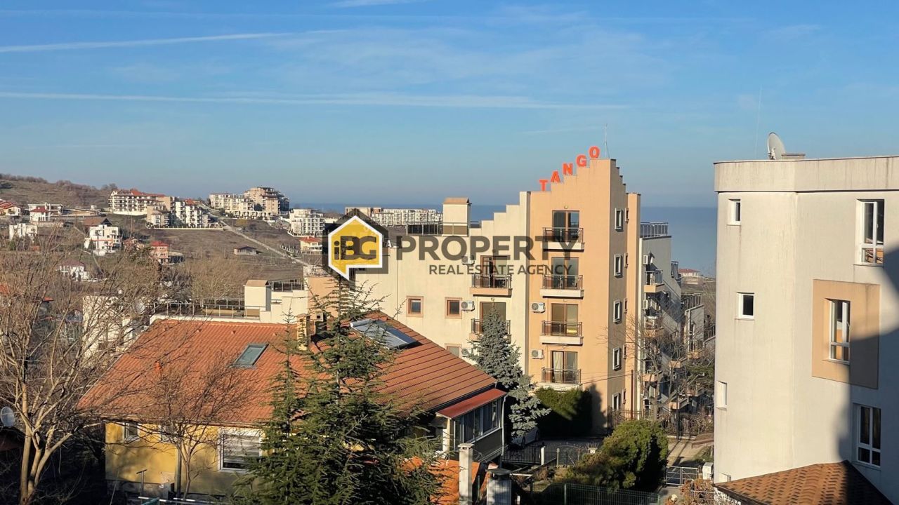 Flat in Byala, Bulgaria, 76 m² - picture 15