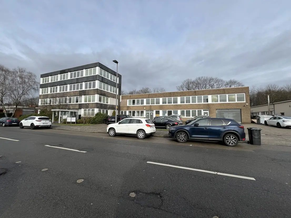 Office in Krefeld, Germany, 2 940 m² - picture 4