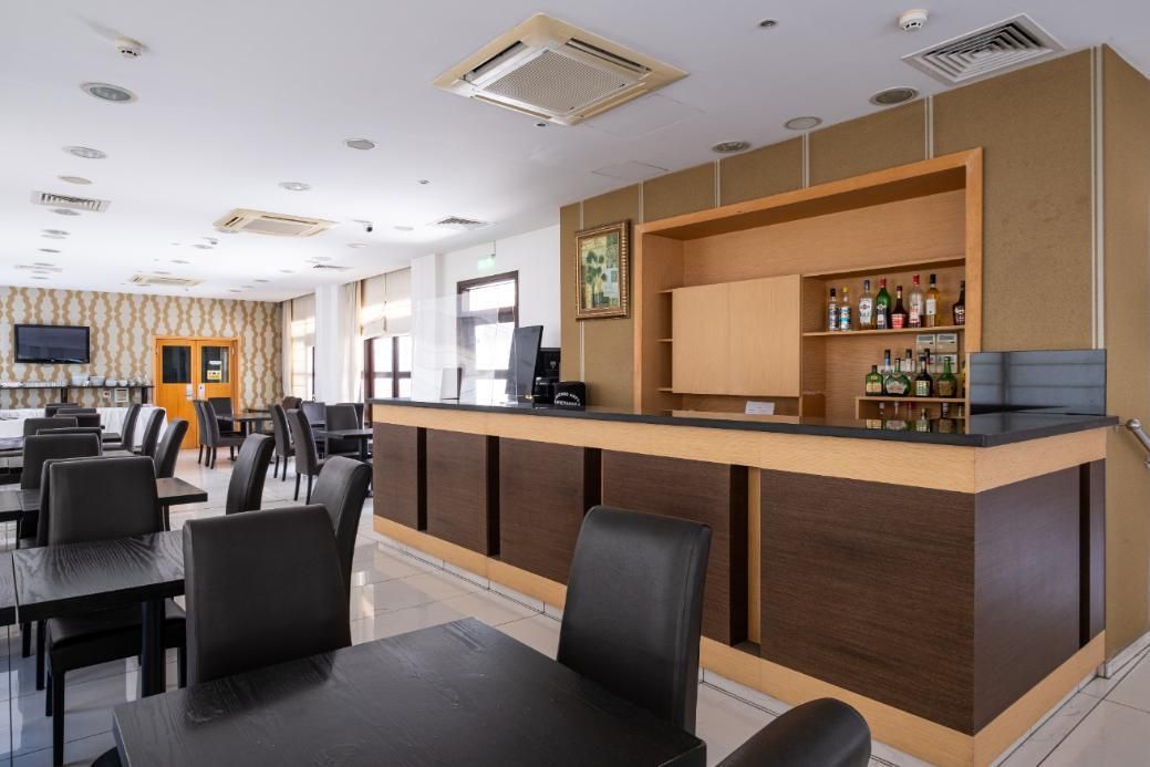 Hotel en Nicosia, Chipre, 2 580 m² - imagen 8