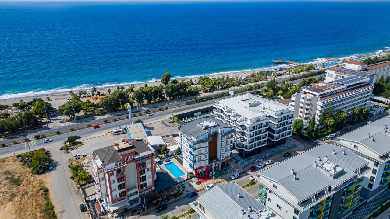 Flat in Alanya, Turkey, 55 m² - picture 1