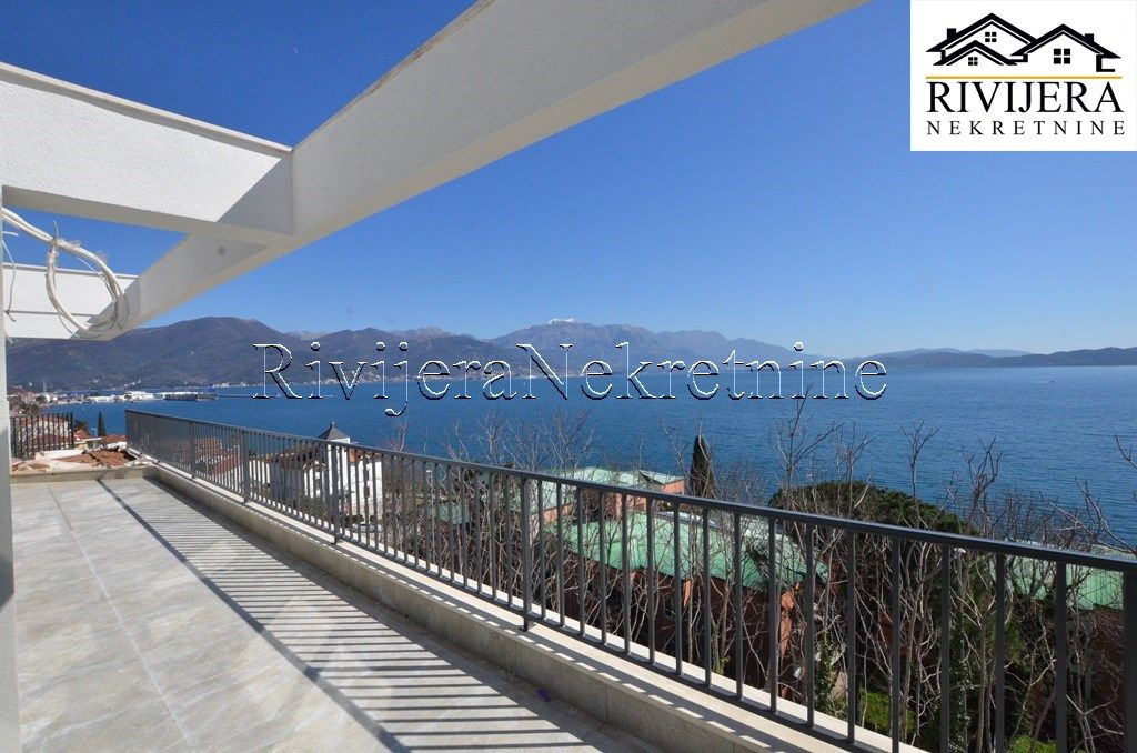 Flat in Herceg-Novi, Montenegro, 43 m² - picture 4
