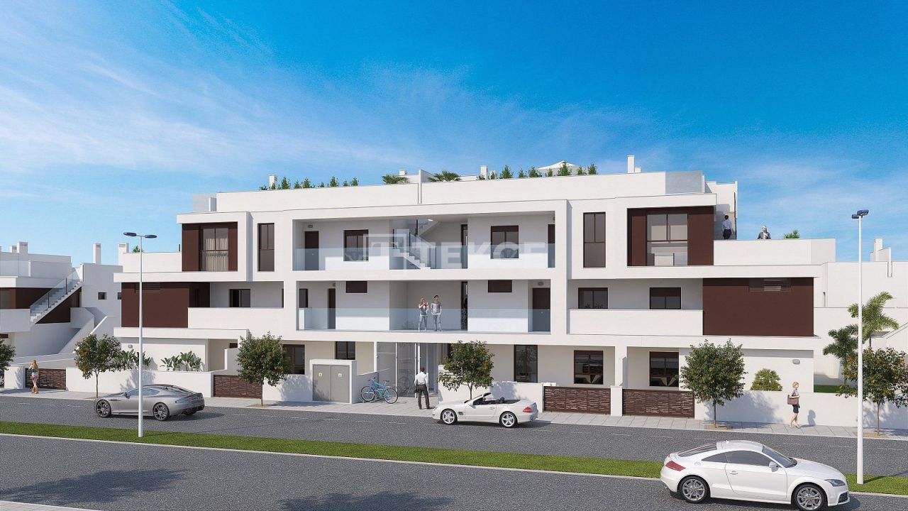 Apartment in Pilar de la Horadada, Spanien, 121 m² - Foto 1