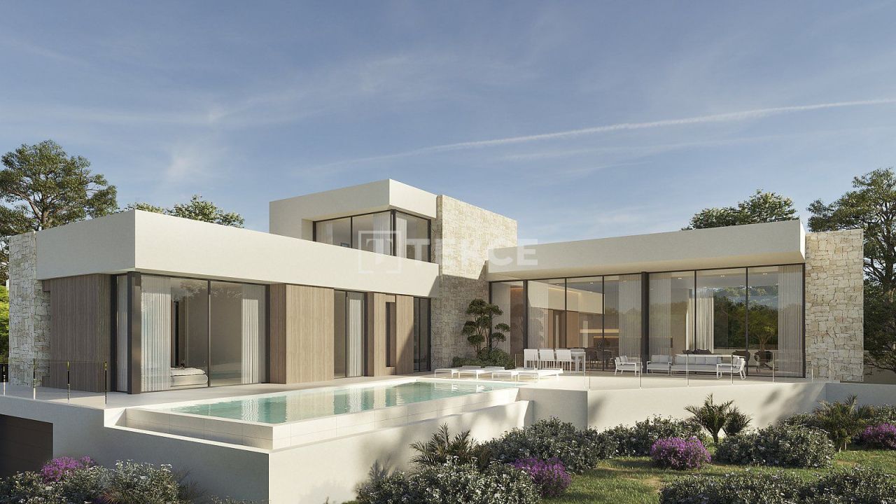 Villa in Teulada, Spain, 450 m² - picture 1