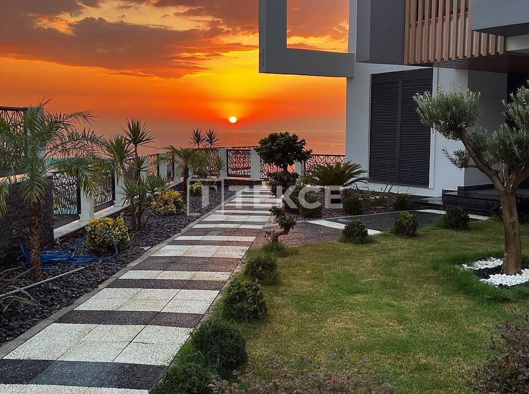 Villa à Alanya, Turquie, 310 m² - image 2