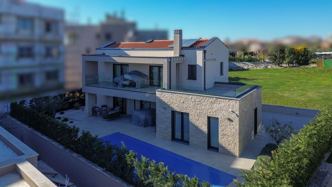 Villa in Poreč, Kroatien, 164 m² - Foto 3