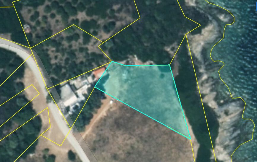 Terreno en Calcídica, Grecia, 1 360 m² - imagen 1