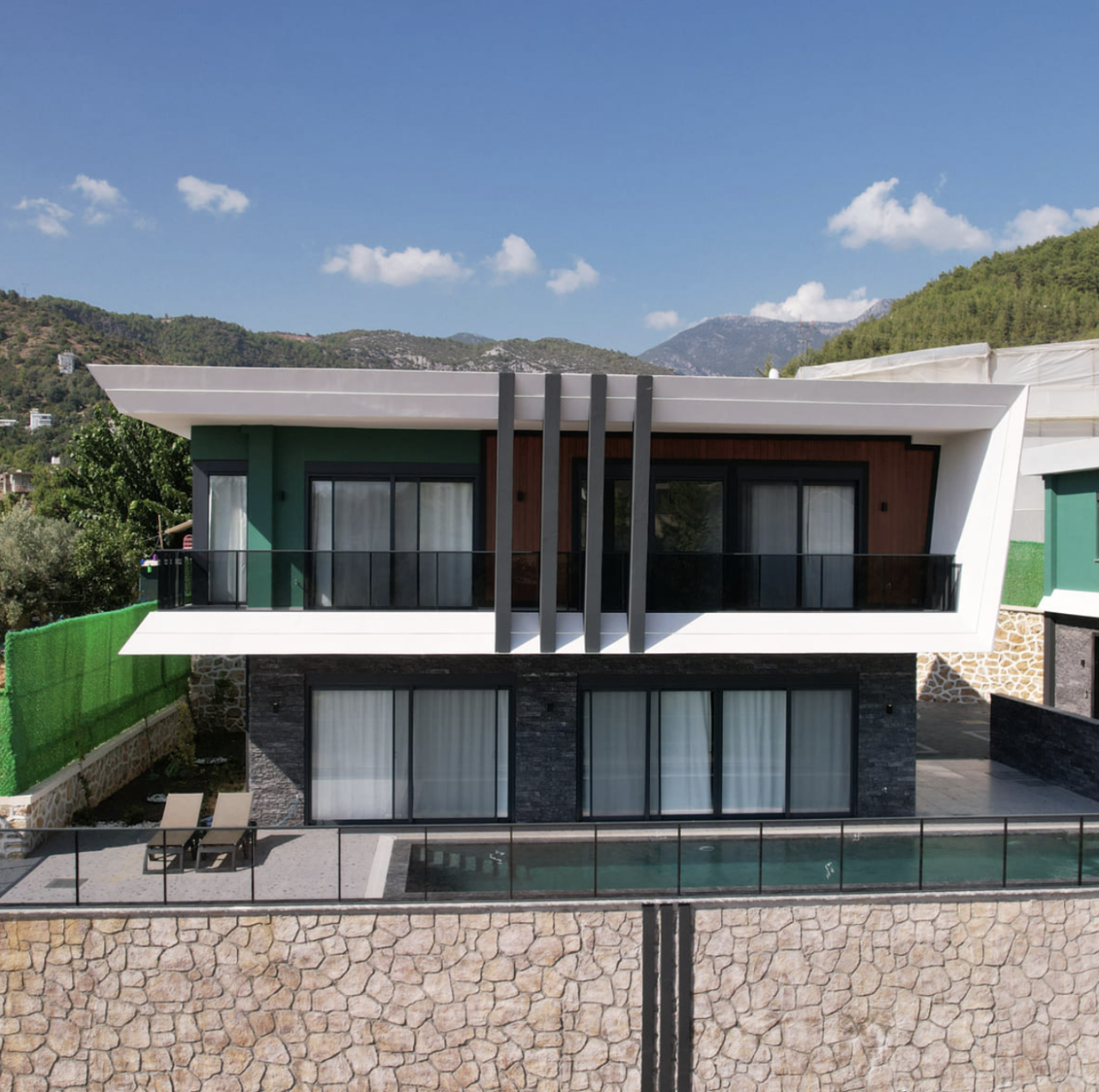 Villa in Alanya, Türkei, 275 m² - Foto 1