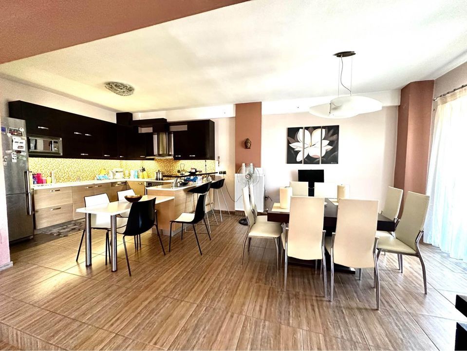 Casa in Attica, Grecia, 200 m² - foto 4