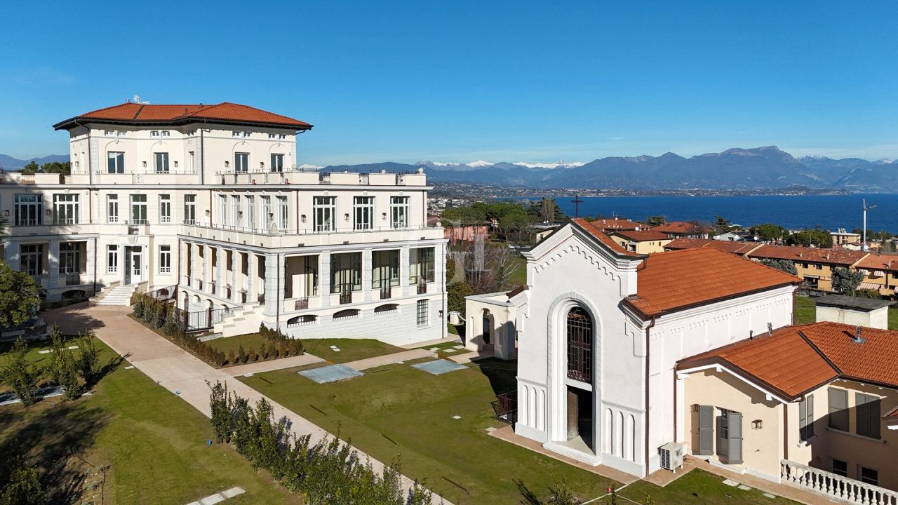 Villa sul Lago di Garda, Italia, 235 m² - foto 2
