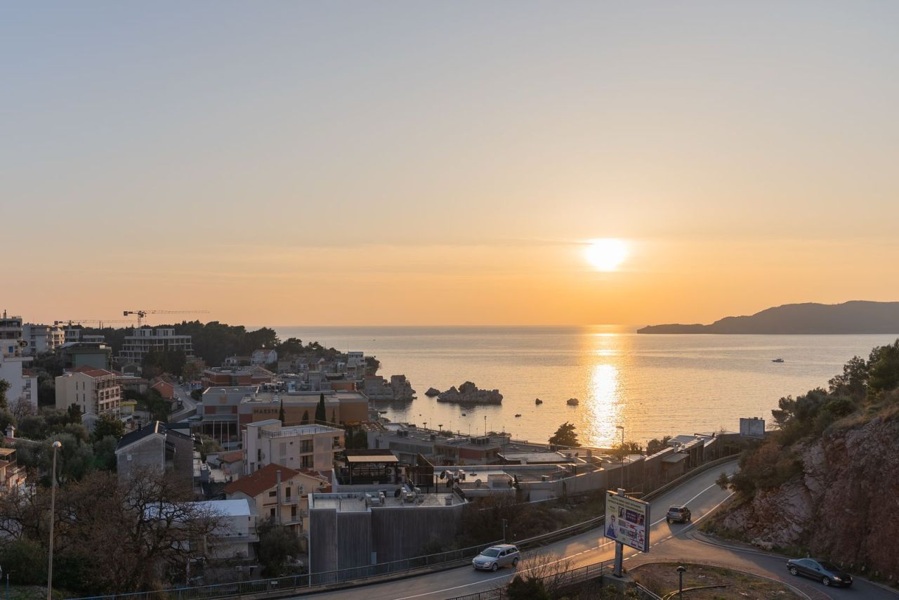 Penthouse à Budva, Monténégro, 160 m² - image 2